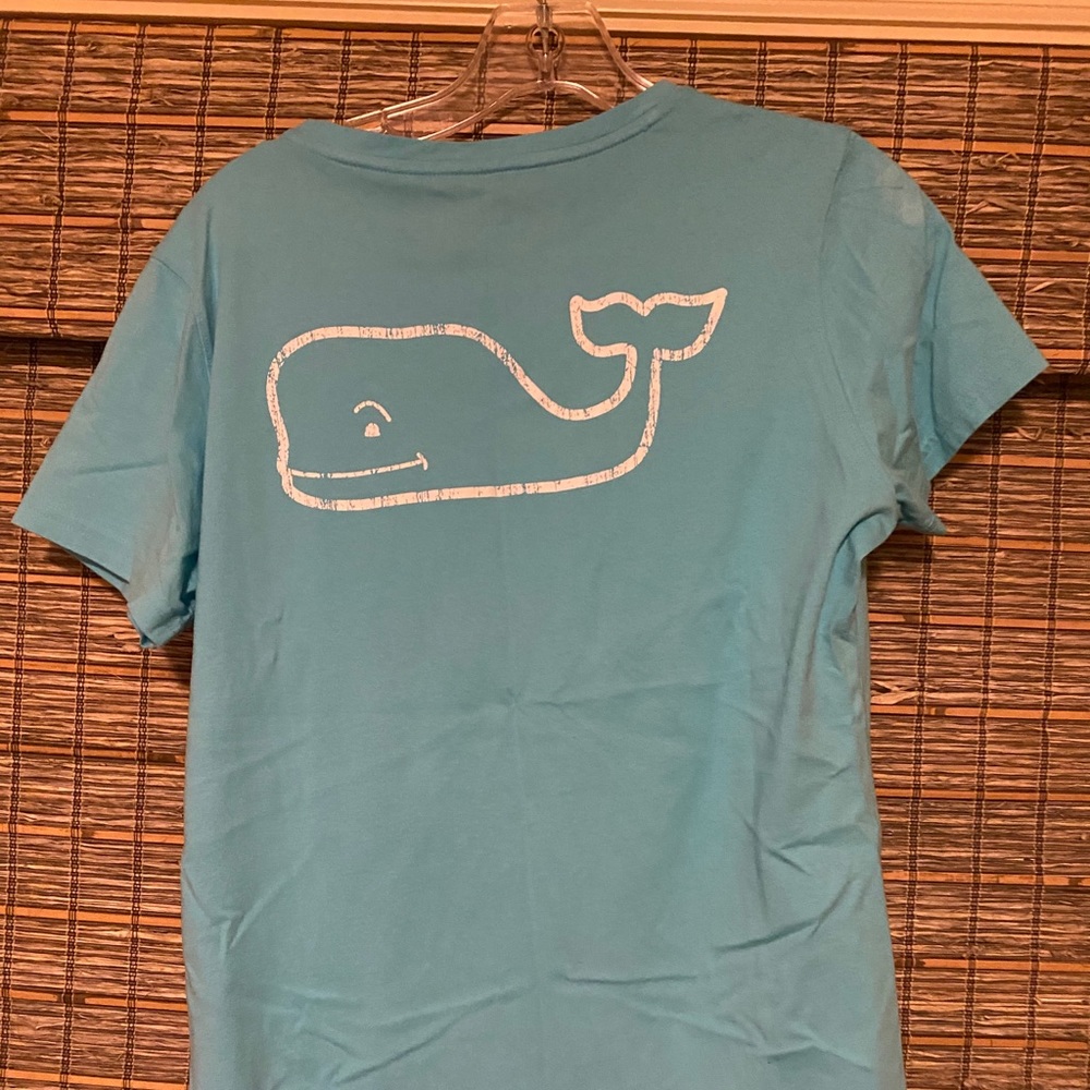 Vineyard Vines pocket t-shirt